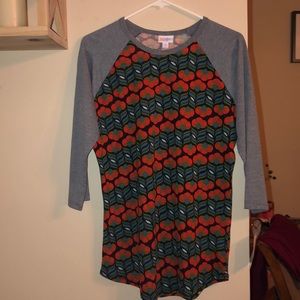 60. Gorgeous Randy Lularoe size M